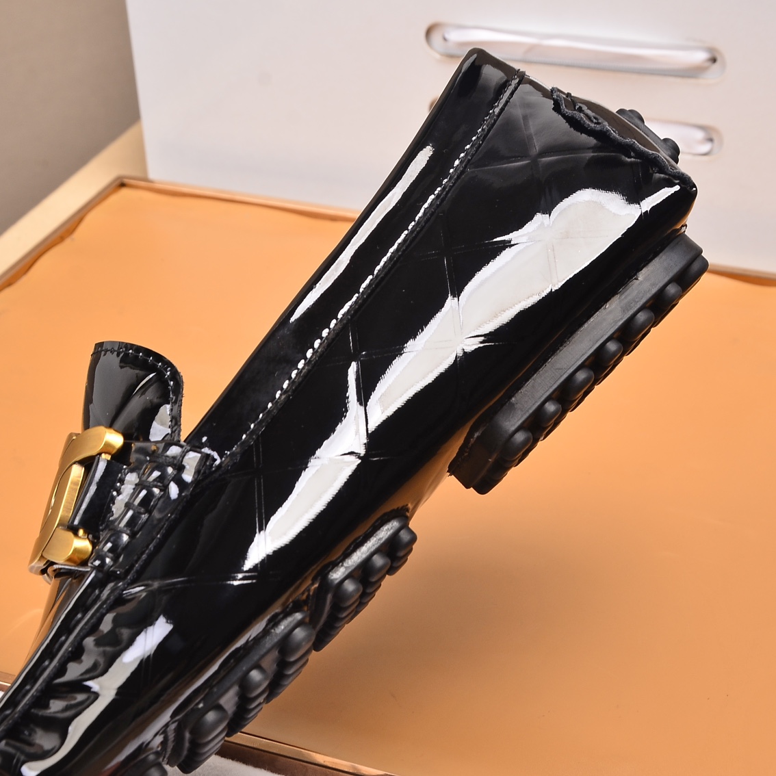 precio de fábrica (Tods Tods) modelos de contador de los nuevos hombres importados parte superior de