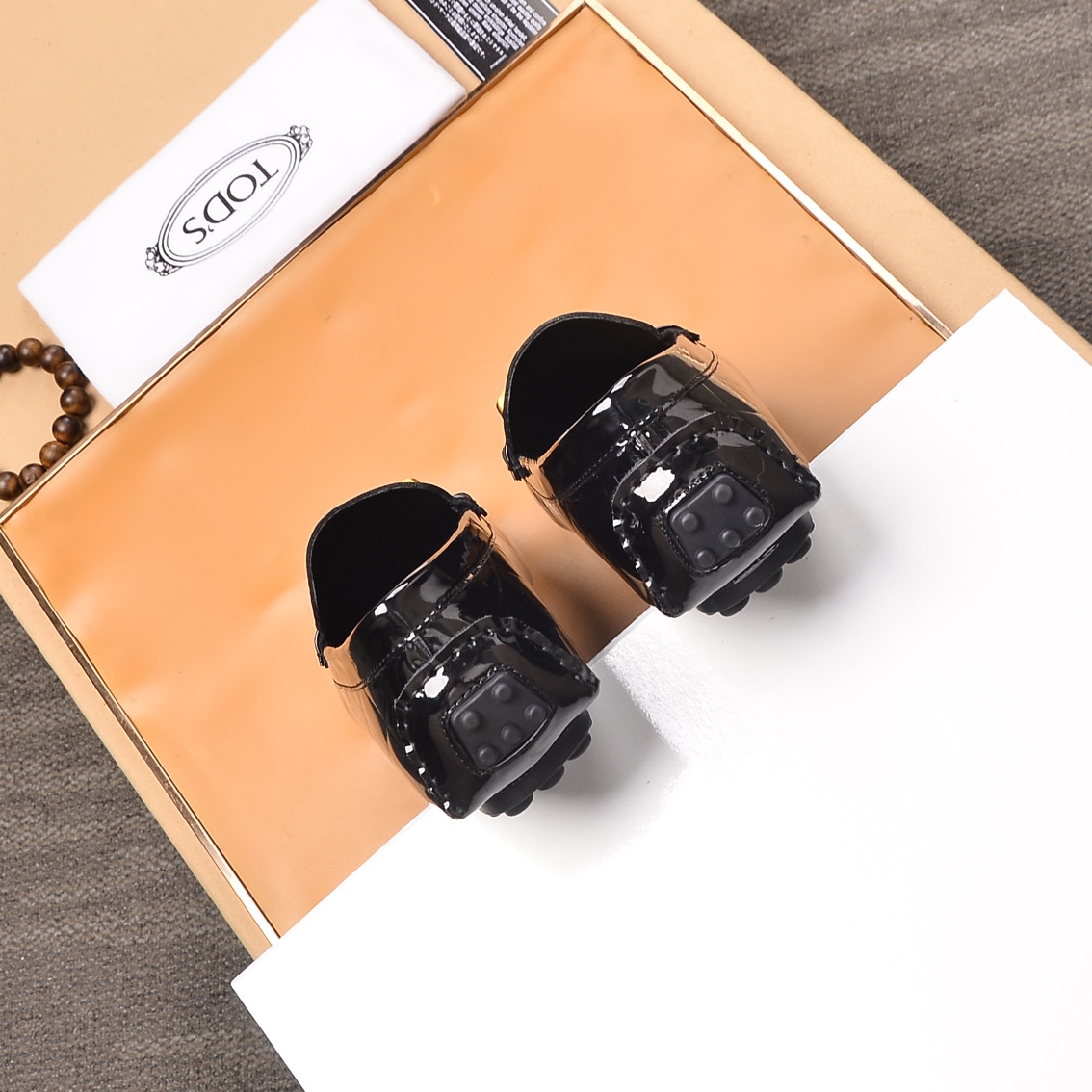 precio de fábrica (Tods Tods) modelos de contador de los nuevos hombres importados parte superior de