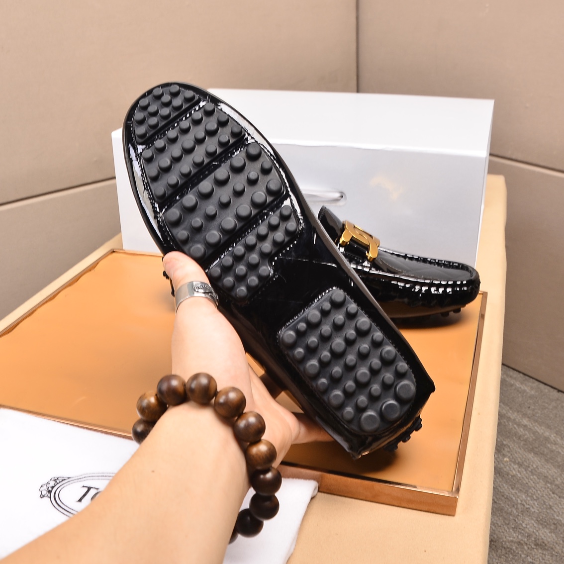 precio de fábrica (Tods Tods) modelos de contador de los nuevos hombres importados parte superior de