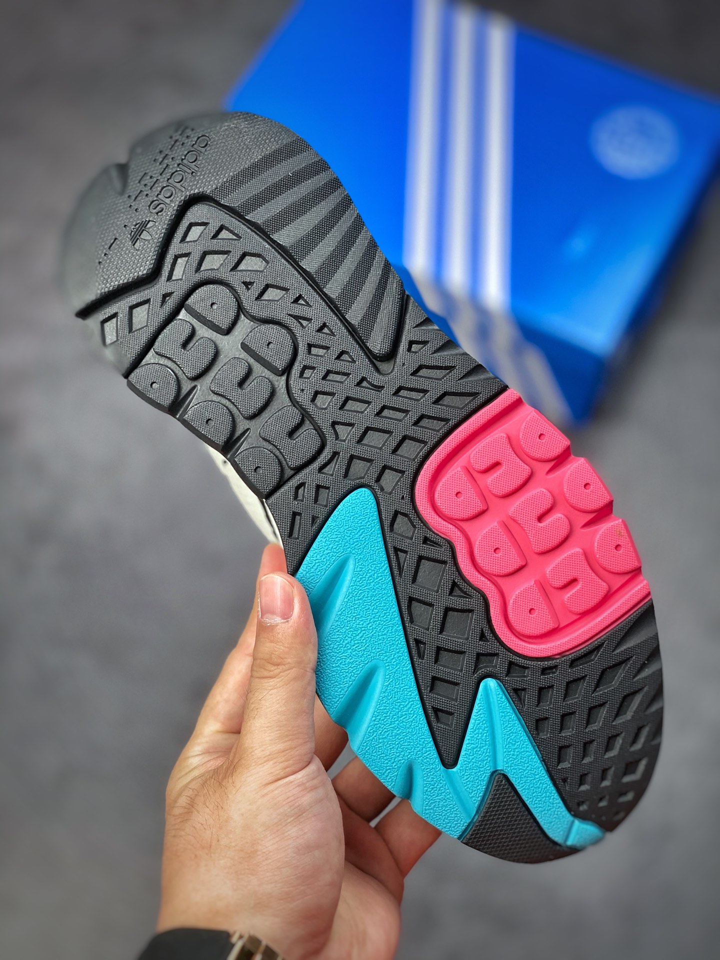 ADIDAS Nite Jogger 2019 Boost Clover Joint Nightcrawler HP2331