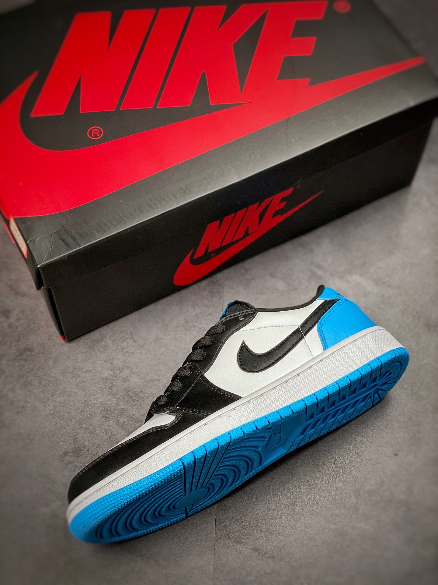 200 Air Jordan 1 Low 黑蓝 AJ1乔1低帮休闲板鞋CZ0790-104