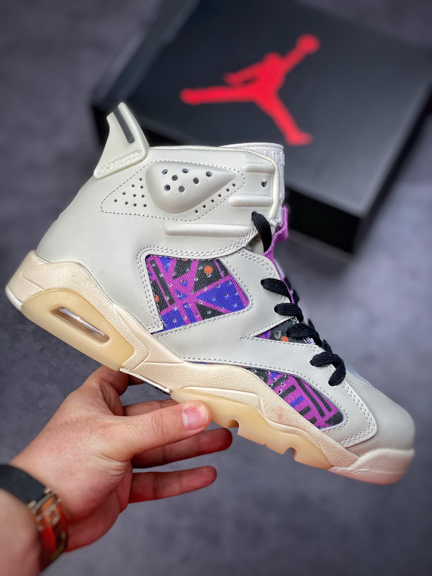 280 Air Jordan 6 Retro 卡其紫  CZ4152-101