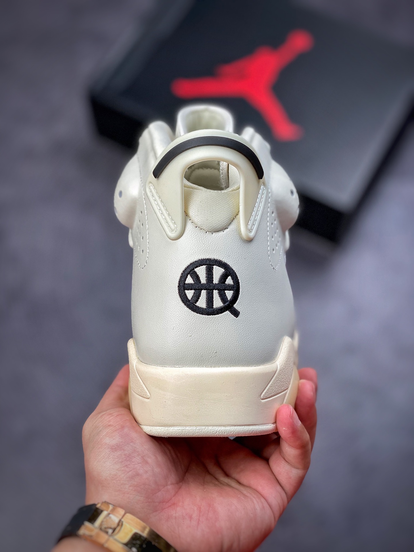 280 Air Jordan 6 Retro 卡其紫  CZ4152-101