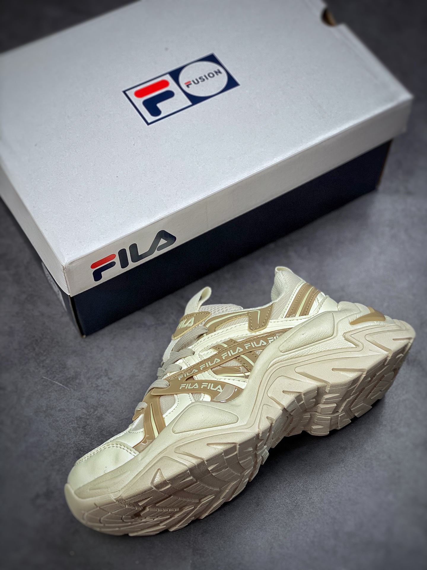 200 意式运动美学斐乐Fila Sport Interaction 交叉鱼刺系列5RM01577-108