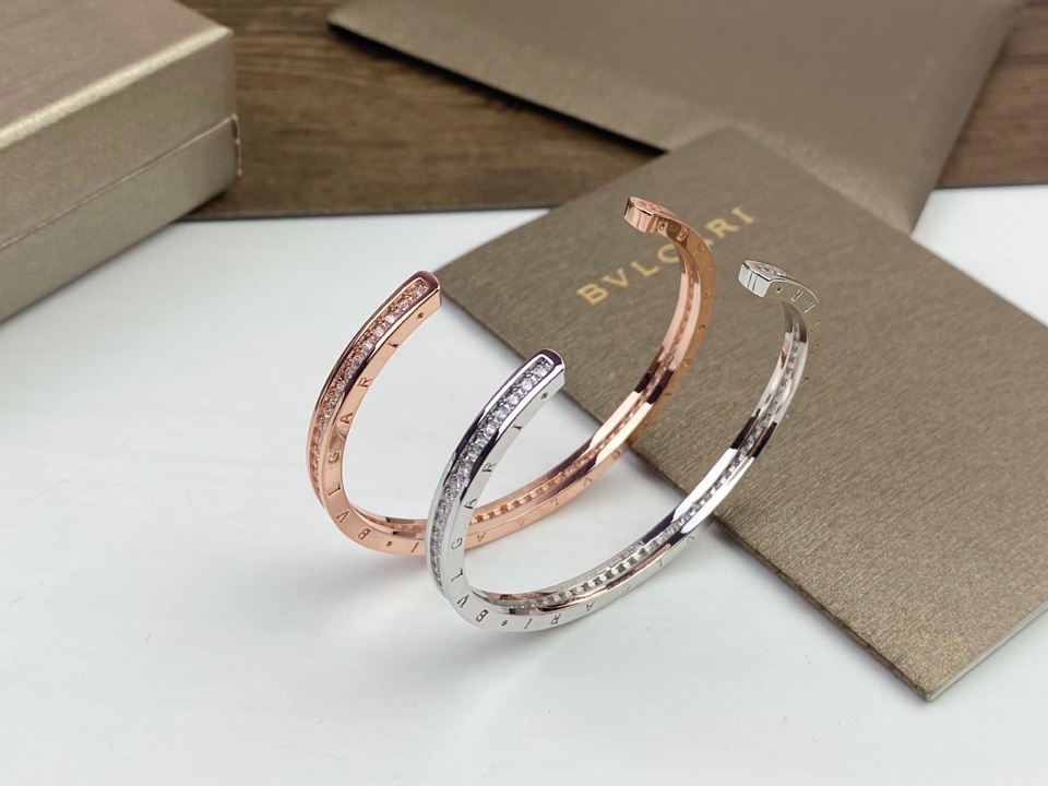 Customize Best Quality Replica
 Bvlgari Jewelry Bracelet Platinum Rose Gold White