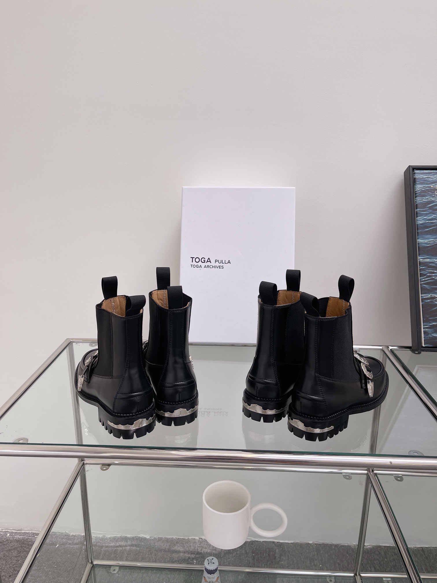 Unique TOGA’ Leather Boots with Metal-Sensor Heel and Decorative Details - 图片 9