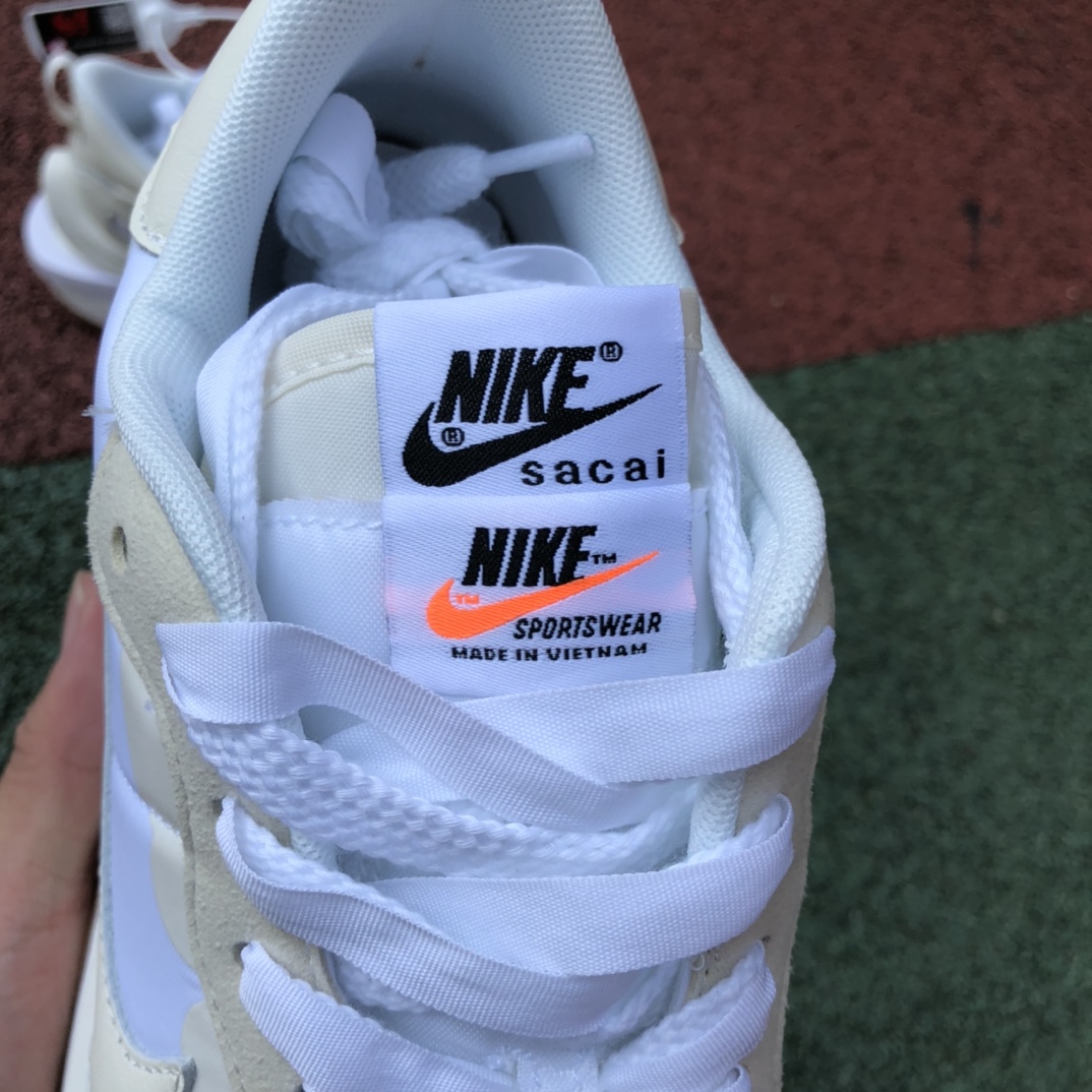 360  Nike Vaporwaffle x Sacai联名 白生姜 跑鞋DD1875-100