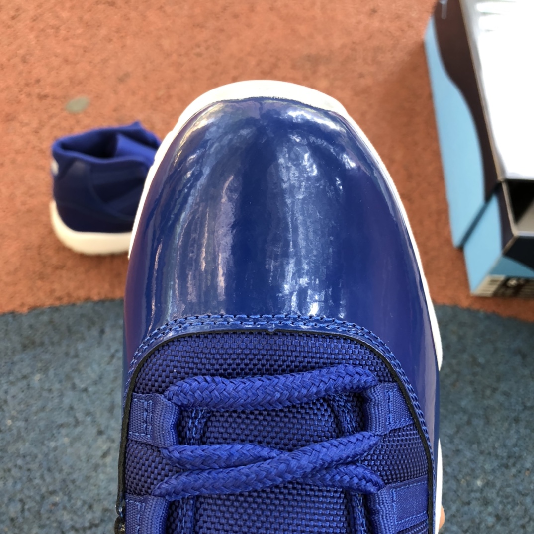 530  纯原版Air Jordan 11 午夜蓝新款 白蓝 AT7802-115