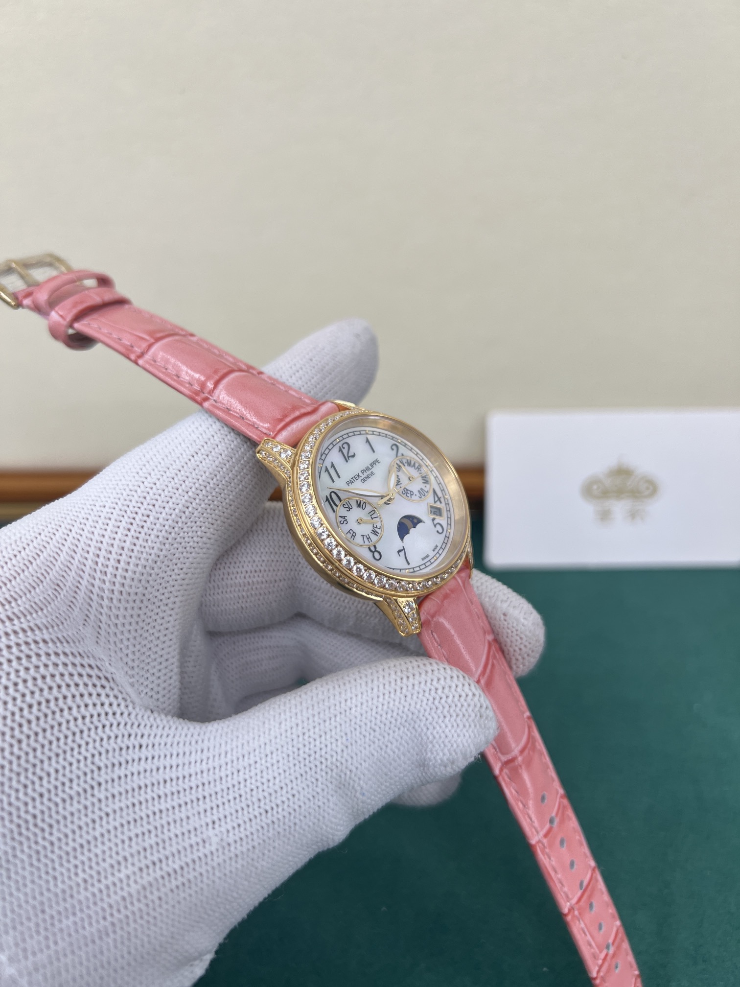 Patek Philippe 皇家 百达翡丽复杂功能，镶钻女款