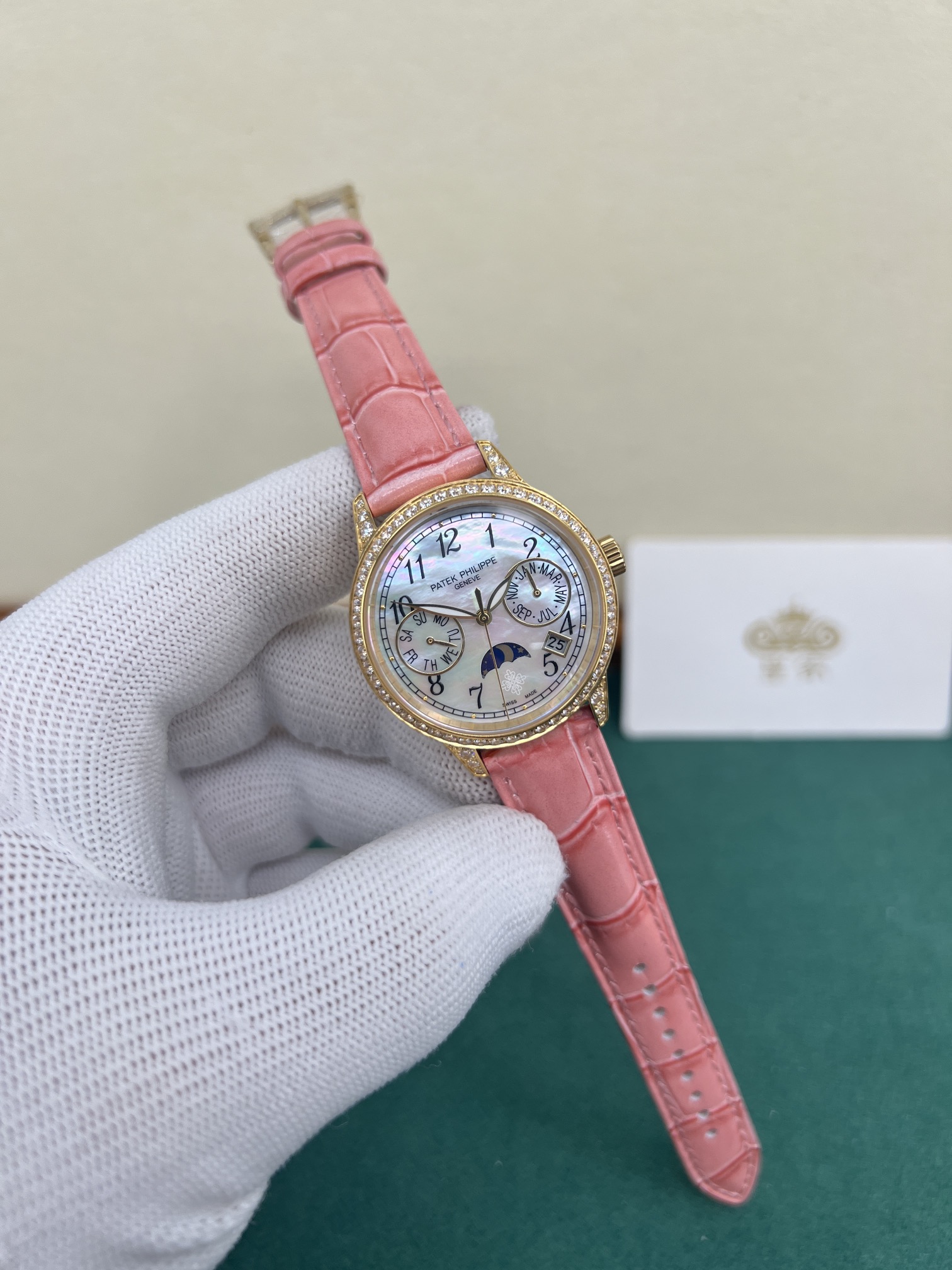 Patek Philippe 皇家 百达翡丽复杂功能，镶钻女款