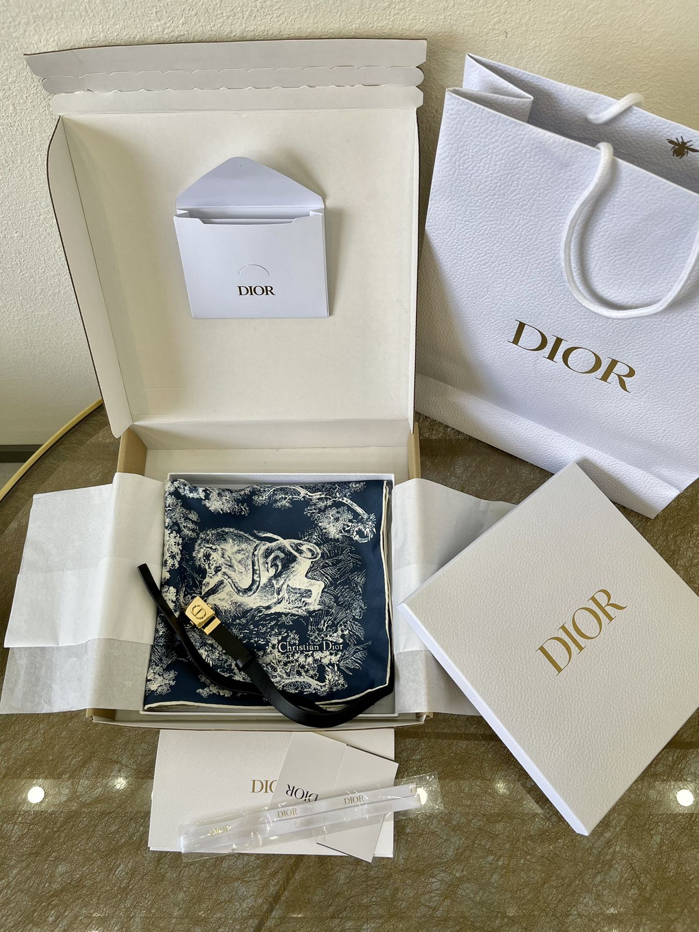 Dior迪奥100%桑蚕丝丛林抹胸丝巾