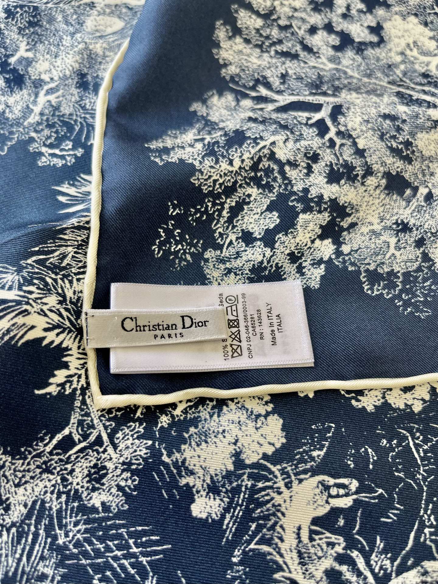 Dior迪奥100%桑蚕丝丛林抹胸丝巾