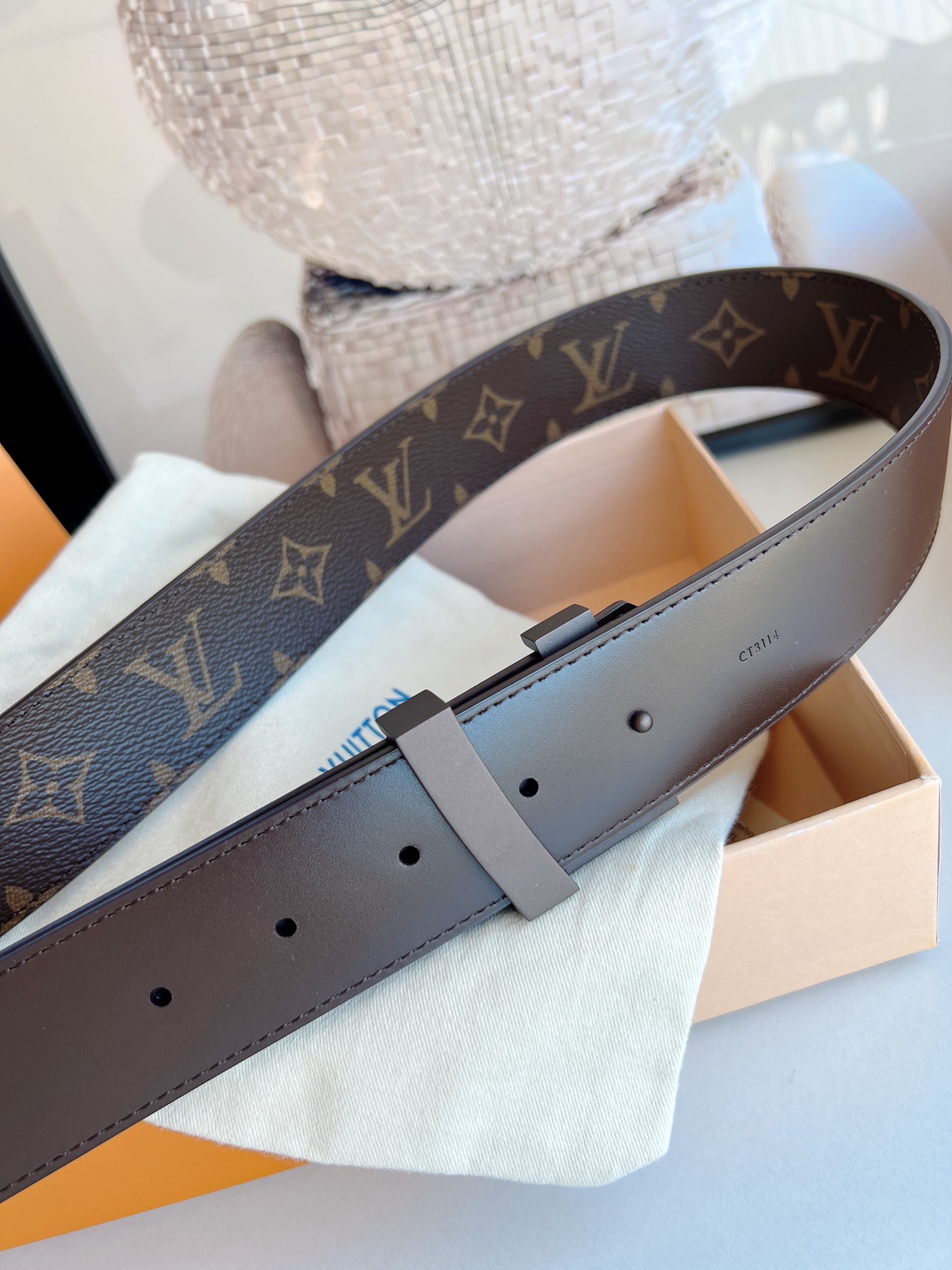 LV/路易威登   Monogram帆布.Damier帆布男士腰带