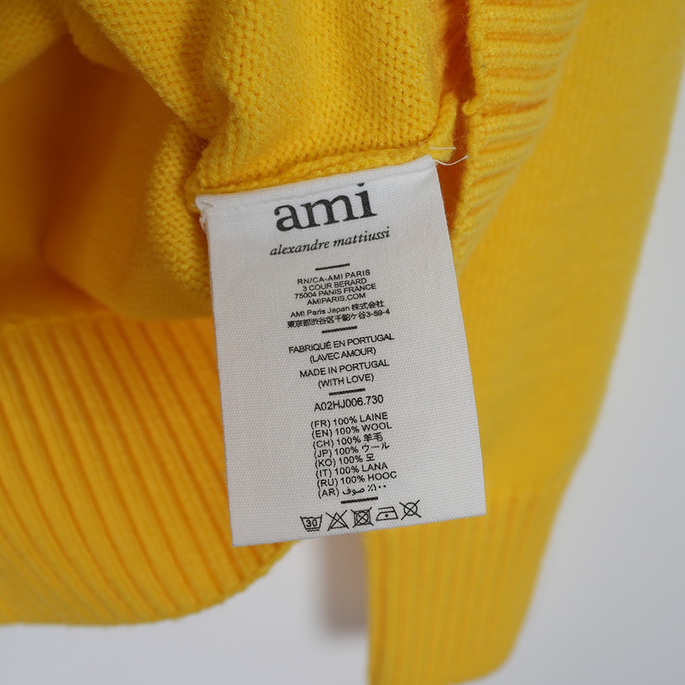 “High-End Women’s Clothing: Ami’s Classic Wool Knitting with Oversize Co-Ed Collars” - 图片 8