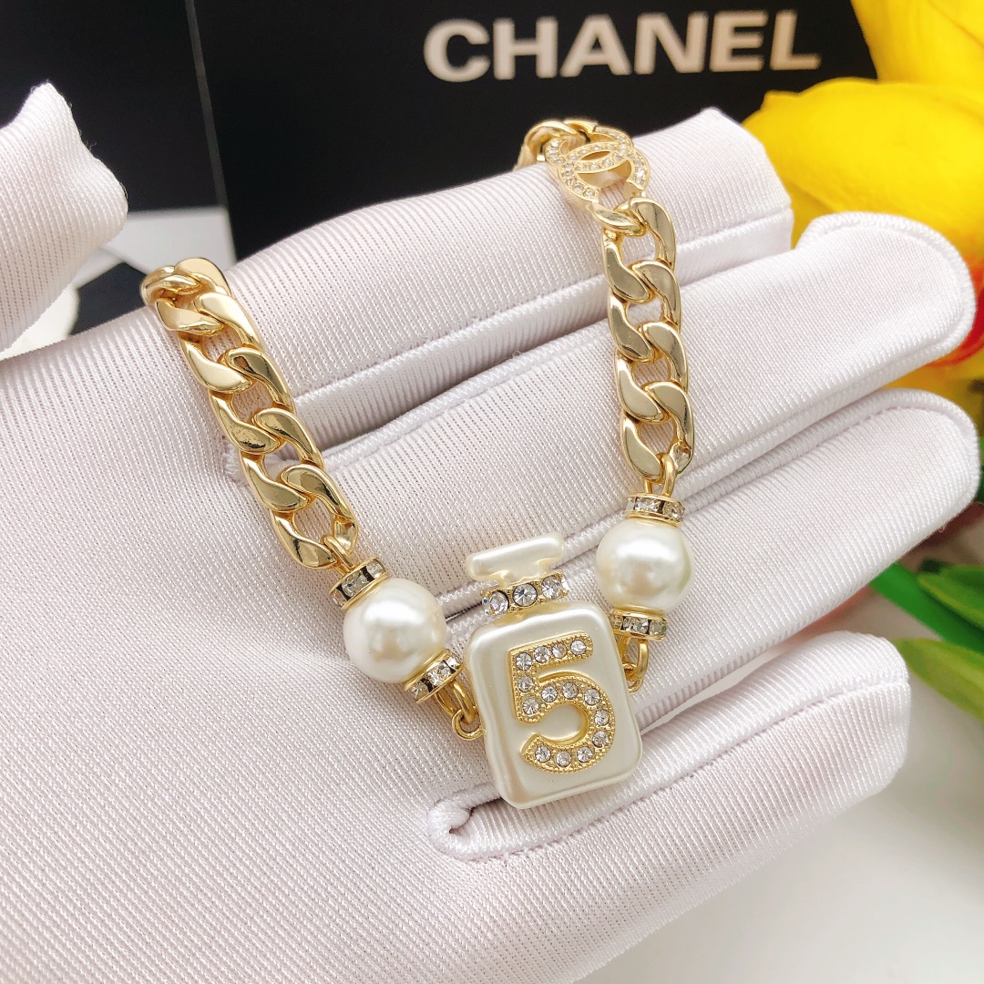 Fendi Haute Couture Haute Joaillerie Fine Jewelry Earrings Necklace Ring 2