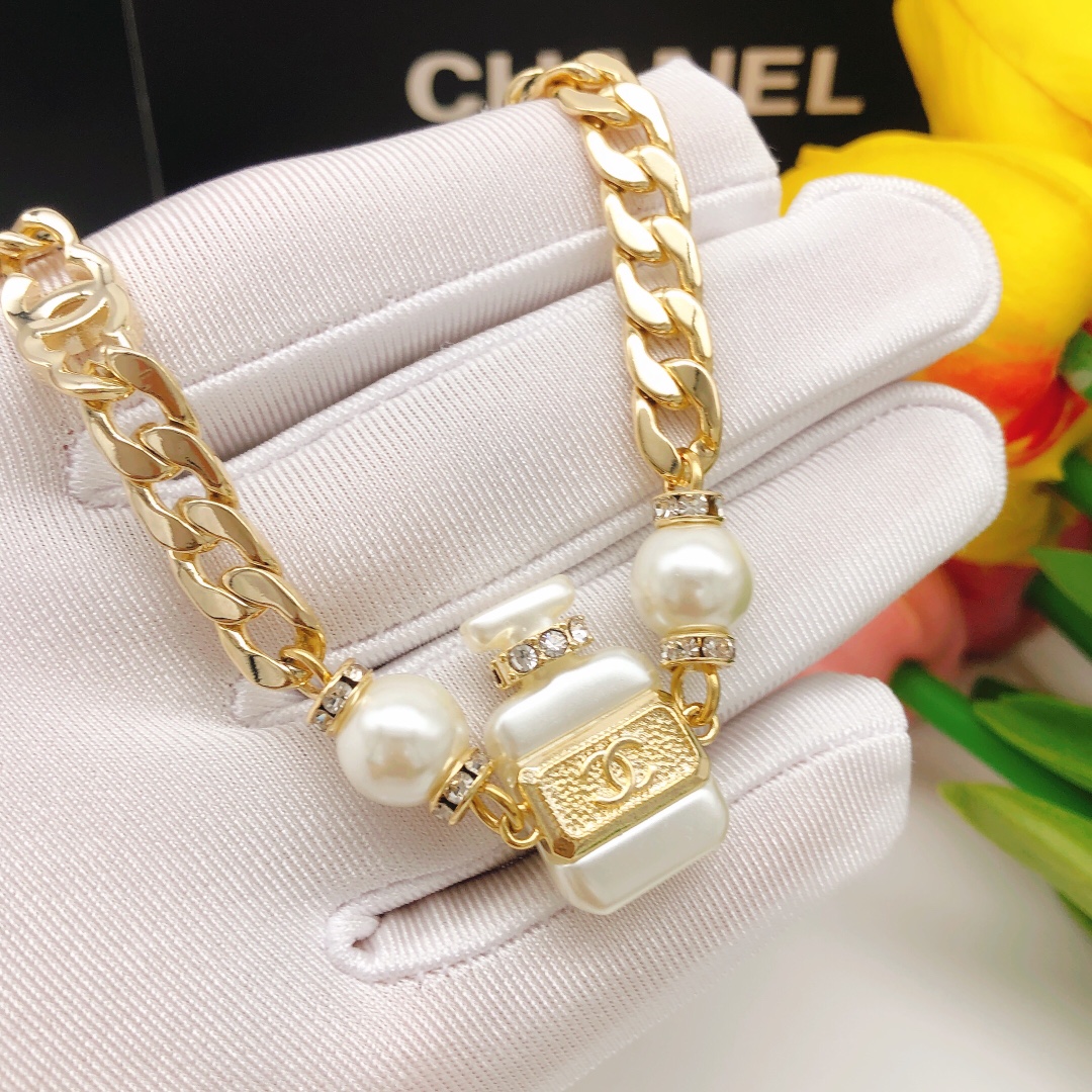 Fendi Haute Couture Haute Joaillerie Fine Jewelry Earrings Necklace Ring 3