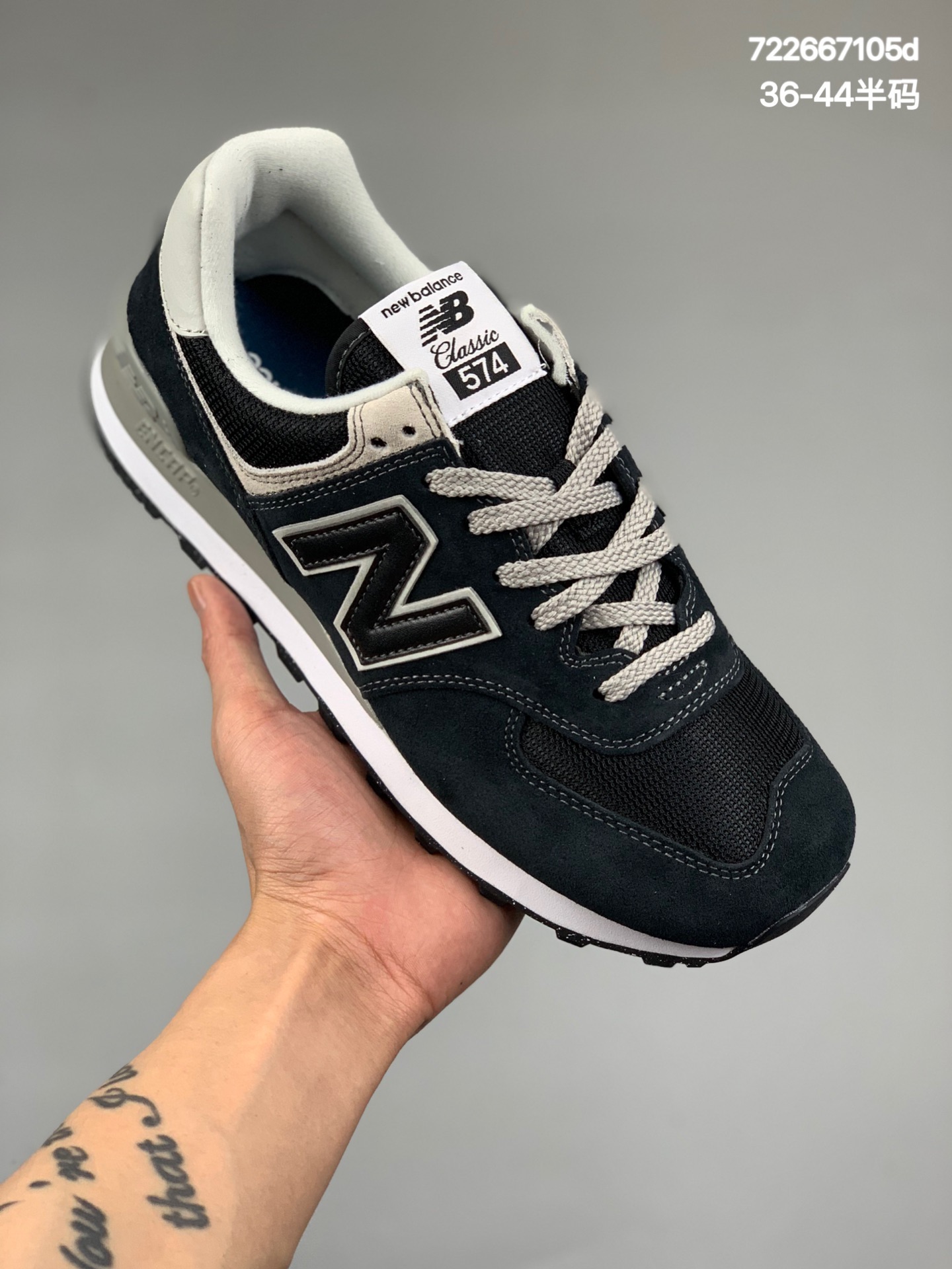 本地
公司级New Balance/新百伦 原楦原纸版开发版型，采用翻毛皮与牛剖革构成鞋面材质，中底高弹EVA发泡材质，外置橡胶大齿防滑橡胶外底尽显90年代复古风格推出全新配色，NB新百伦New Balance M5740系列复古老爹风休闲运动慢跑鞋