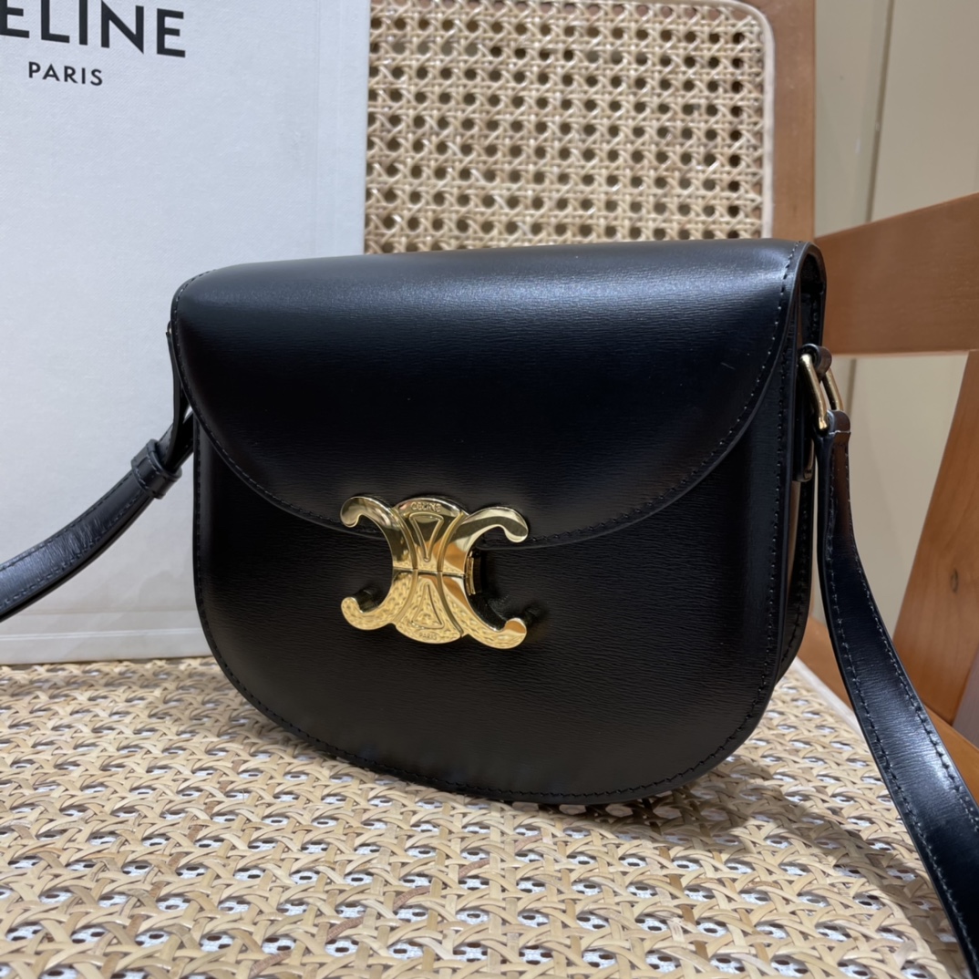 CELINE TEEN BESACE TRIOMPHE 18.5CM BAG 110413黑色