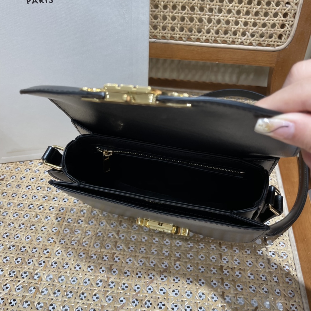 CELINE TEEN BESACE TRIOMPHE 18.5CM BAG 110413黑色