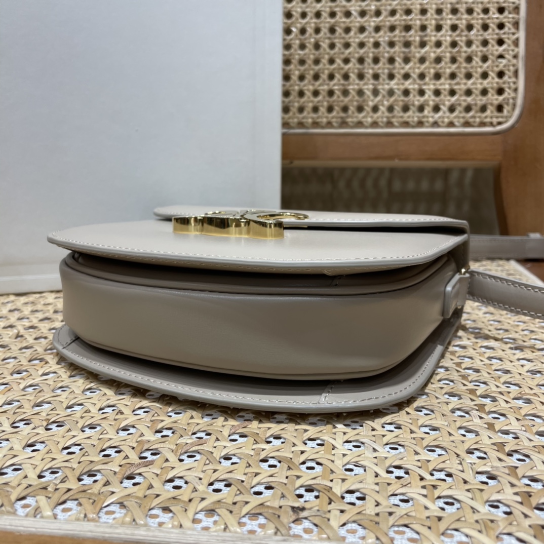 CELINE TEEN BESACE TRIOMPHE 18.5CM BAG 110413裸色