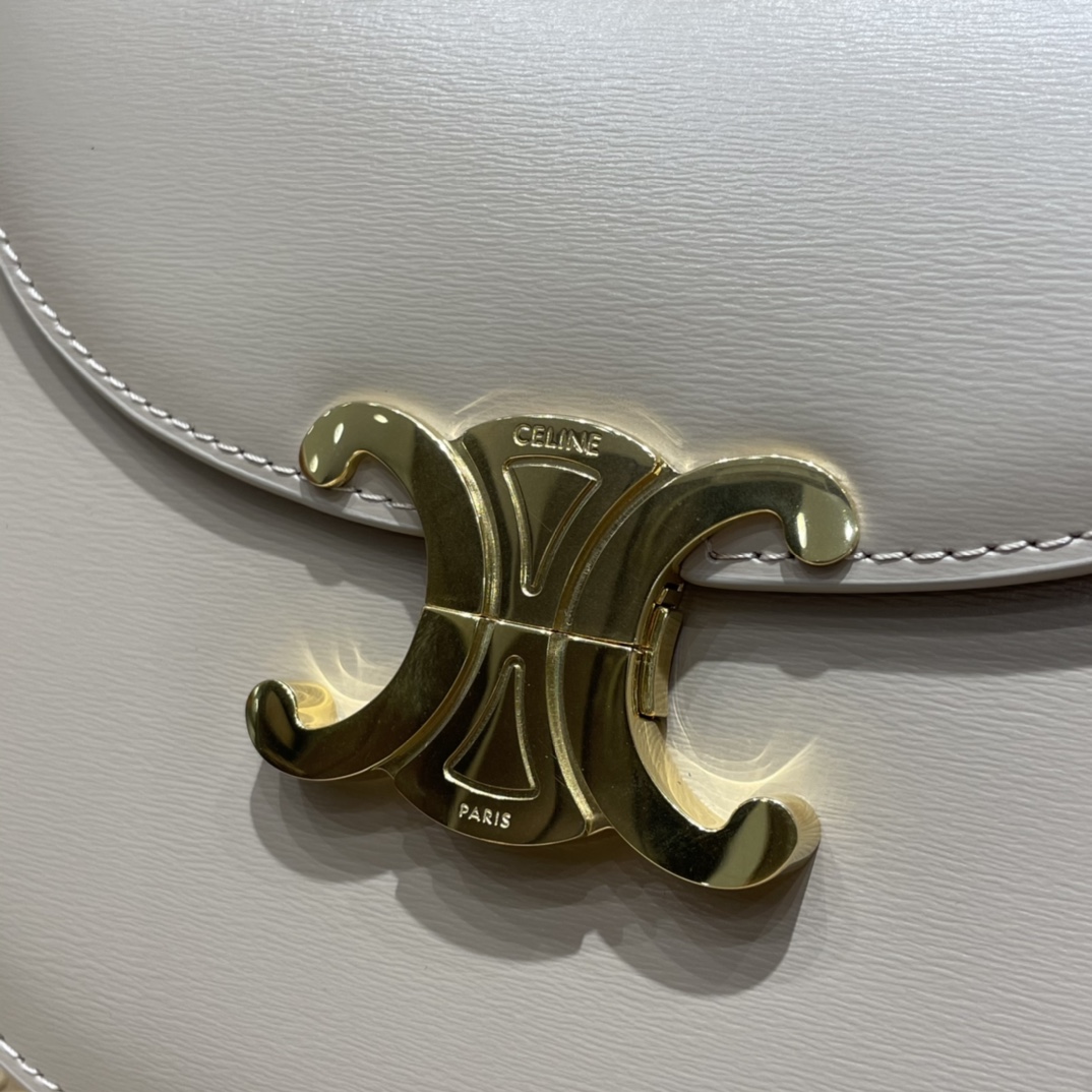 CELINE TEEN BESACE TRIOMPHE 18.5CM BAG 110413裸色