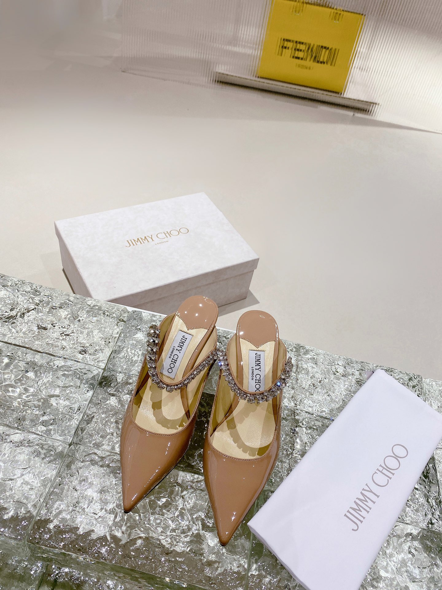 JIMMY CHOO ポインテッドトゥパンプス 輸入エナメル フルグレインクリスタルシープスキン イタリア製本革底 1.0/6.5/8.5cm