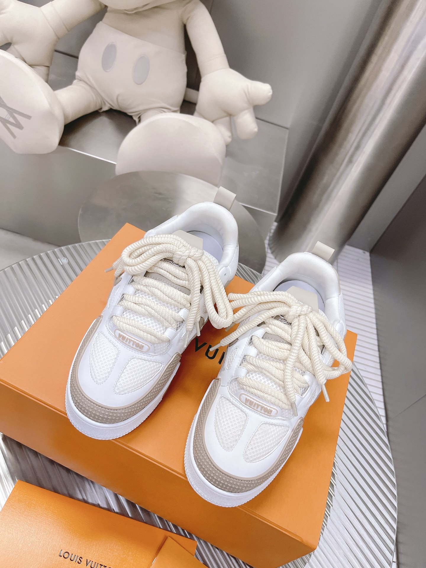 Louis Vuitton New
 Skateboard Shoes Spring Collection Kate