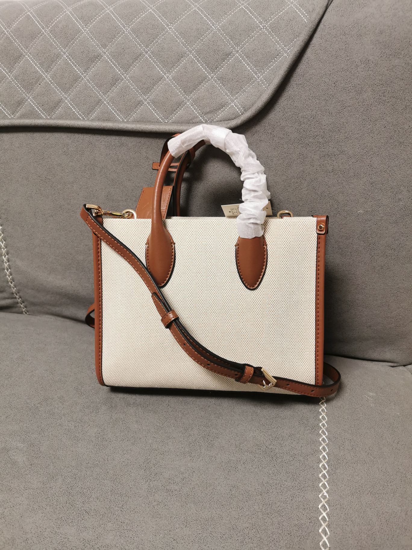 Michael Kors 新款帆布包