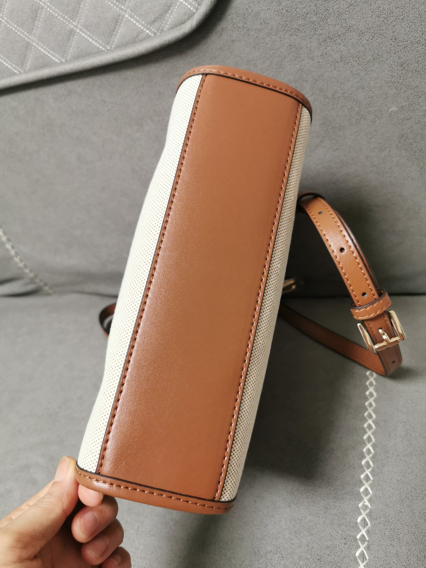 Michael Kors 新款帆布包