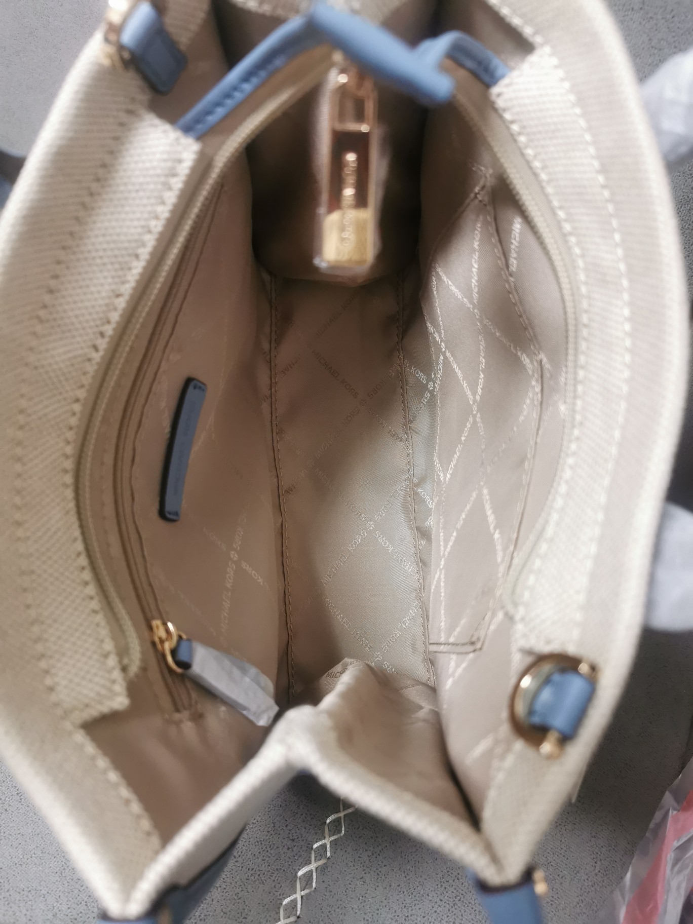 Michael Kors 新款帆布包