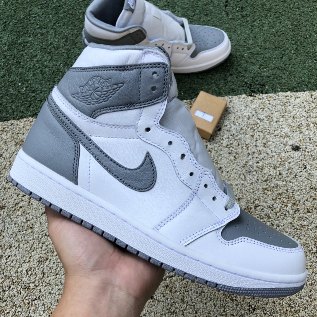 500 纯原版Air Jordan 1 High OG “Stealth”潜行 秘密 555088-037