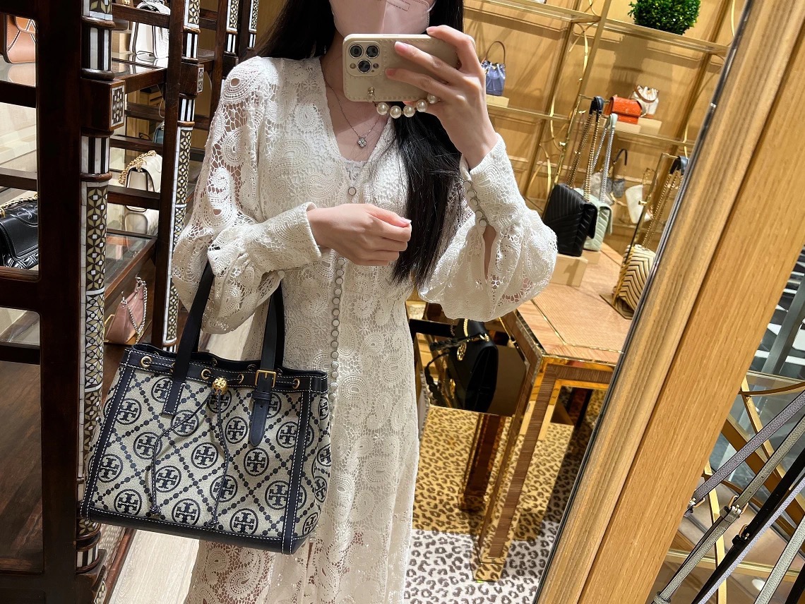 Yupoo Gucci Bags Watches Nike Clothing Jordan Yeezy Balenciaga Shoes

