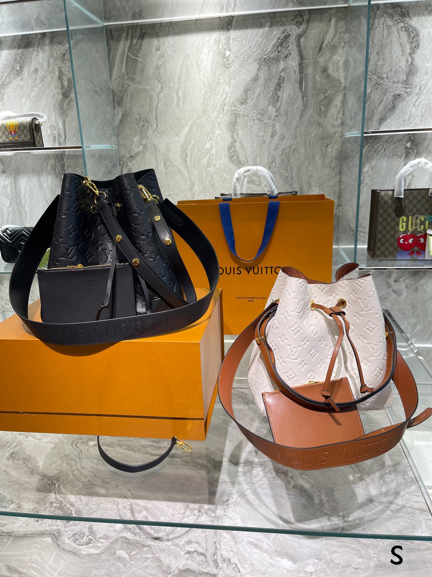 Yupoo Gucci Bags Watches Nike Clothing Jordan Yeezy Balenciaga Shoes
