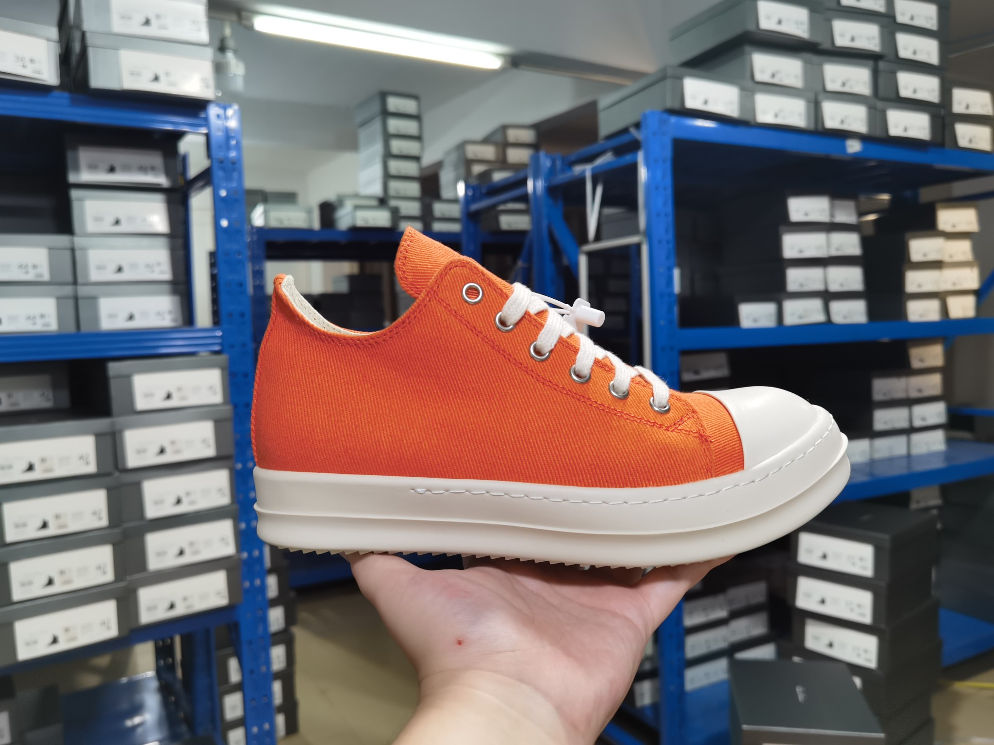 RICK OWENS低帮款帆布鞋橙色火爆上市原版奶香底，原厂台湾进口细纹布，尺码34-sbed 独家外贸sbed码 MMDBA7