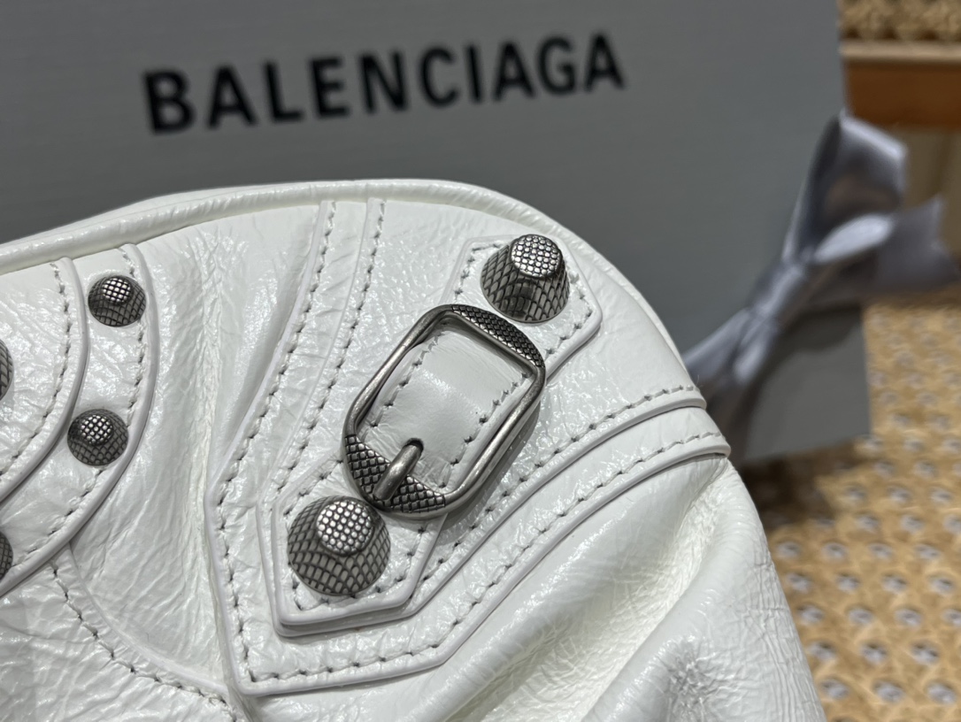 Balenciaga Le Cagole Mini 20CM 白色平纹月牙包 695814