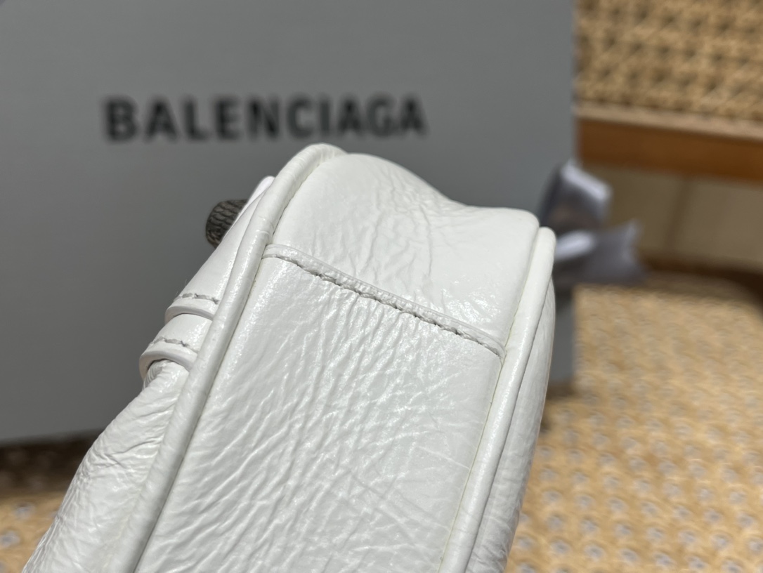 Balenciaga Le Cagole Mini 20CM 白色平纹月牙包 695814