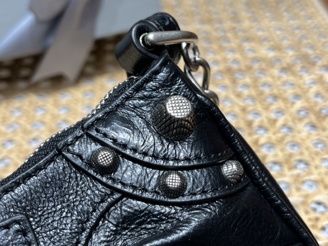 Balenciaga Le Cagole Mini 20CM 黑色平纹月牙包 695814