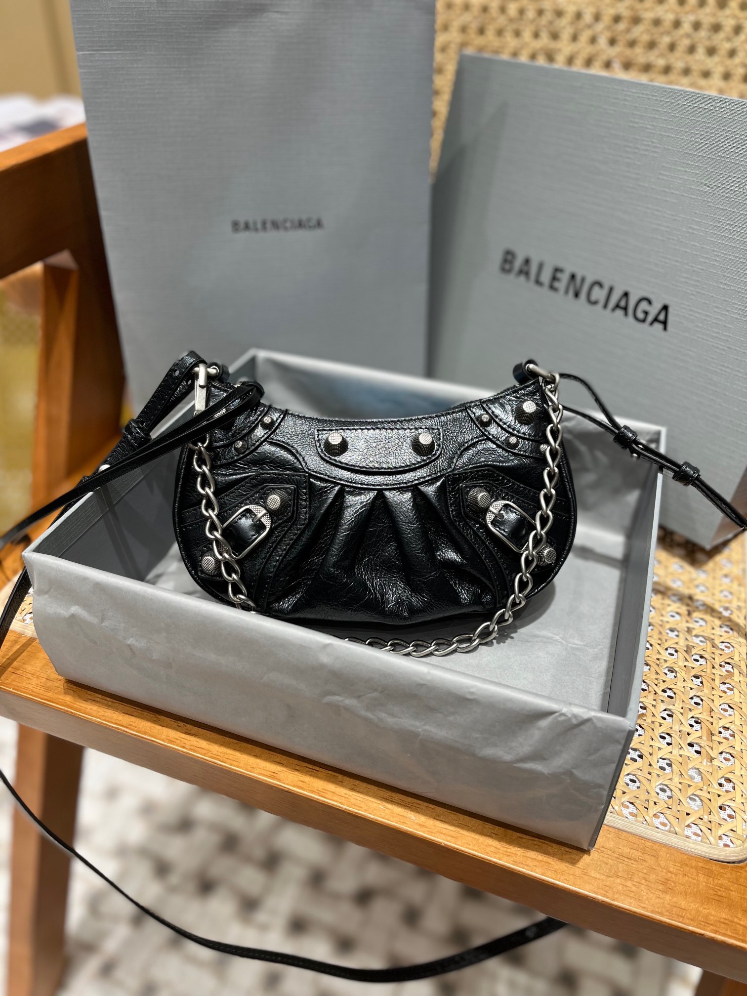 Balenciaga Le Cagole Mini 20CM 黑色平纹月牙包 695814