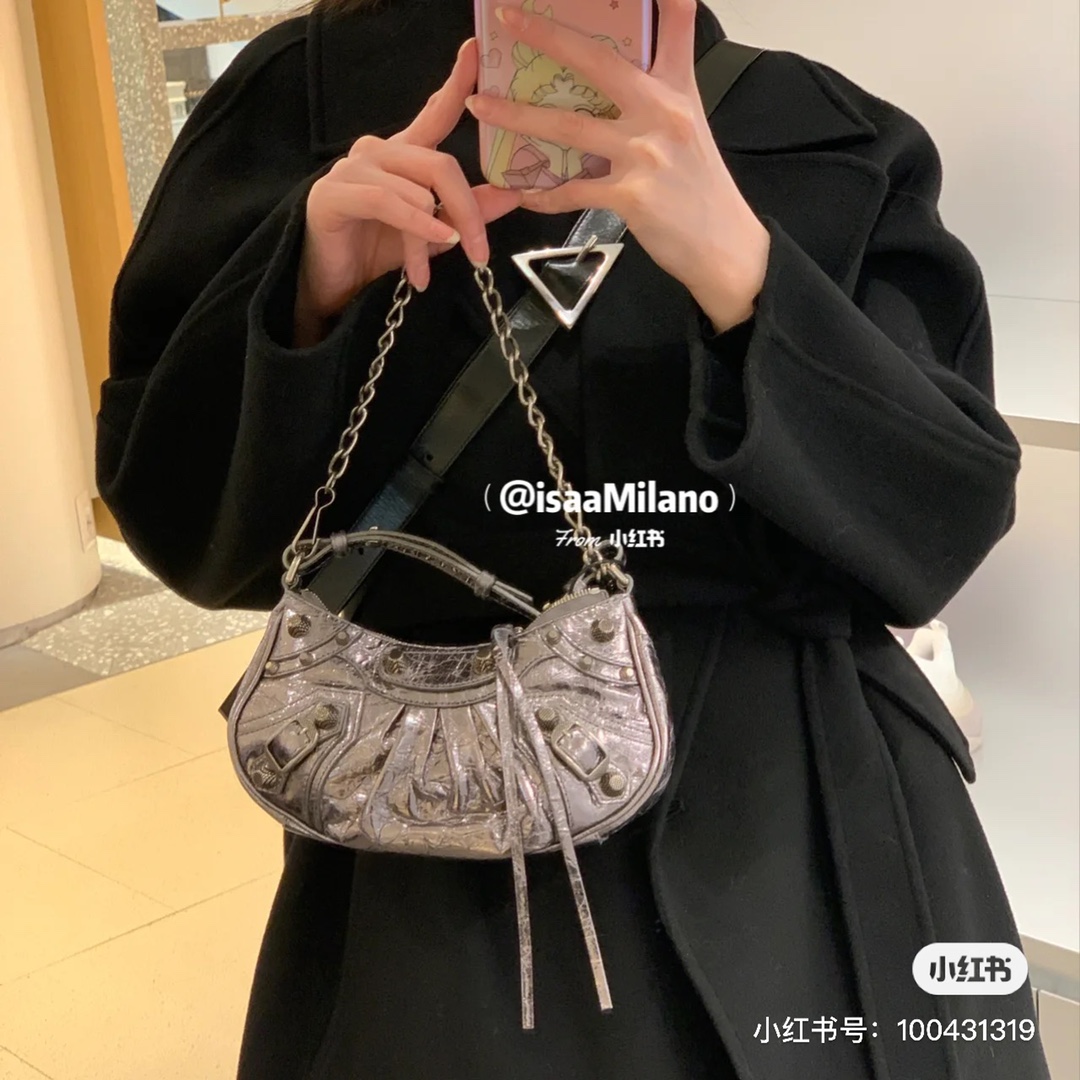 Balenciaga Le Cagole Mini 20CM 古银色平纹月牙包 695814