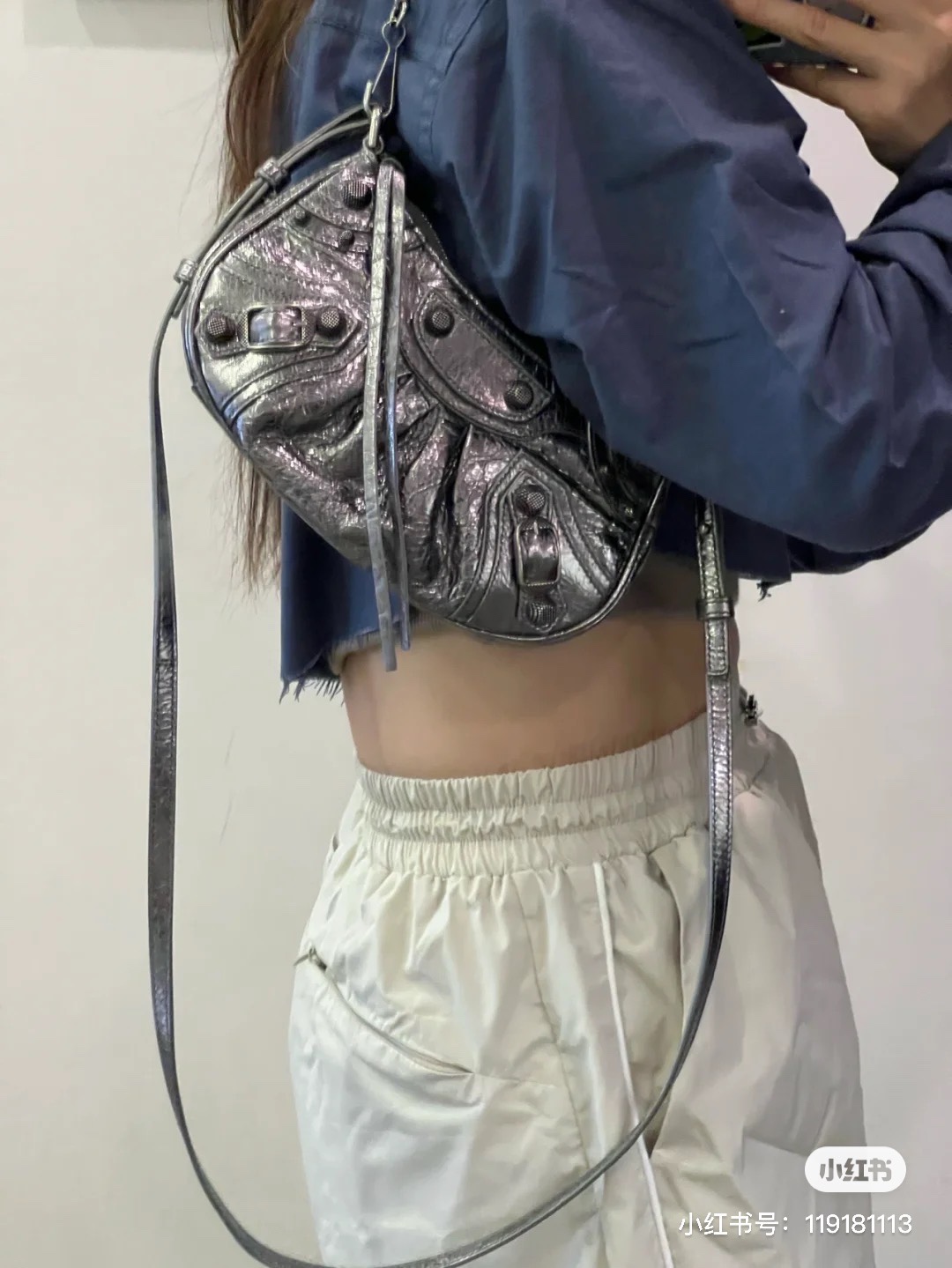 Balenciaga Le Cagole Mini 20CM 古银色平纹月牙包 695814