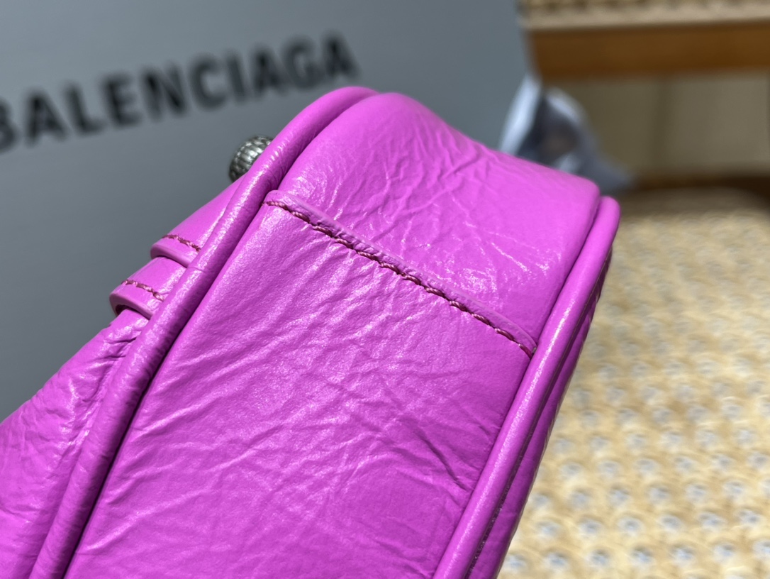 Balenciaga Le Cagole Mini 20CM 玫红色平纹月牙包 695814