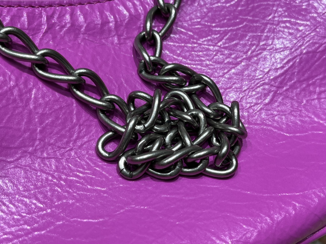 Balenciaga Le Cagole Mini 20CM 玫红色平纹月牙包 695814