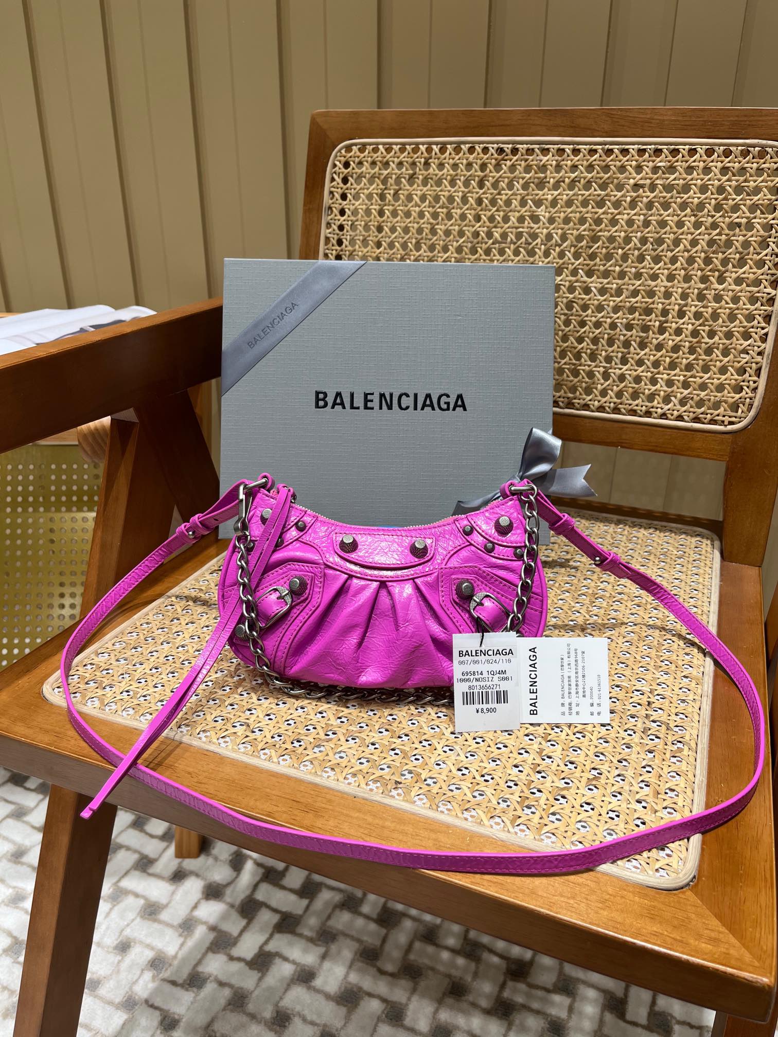 Balenciaga Le Cagole Mini 20CM 玫红色平纹月牙包 695814