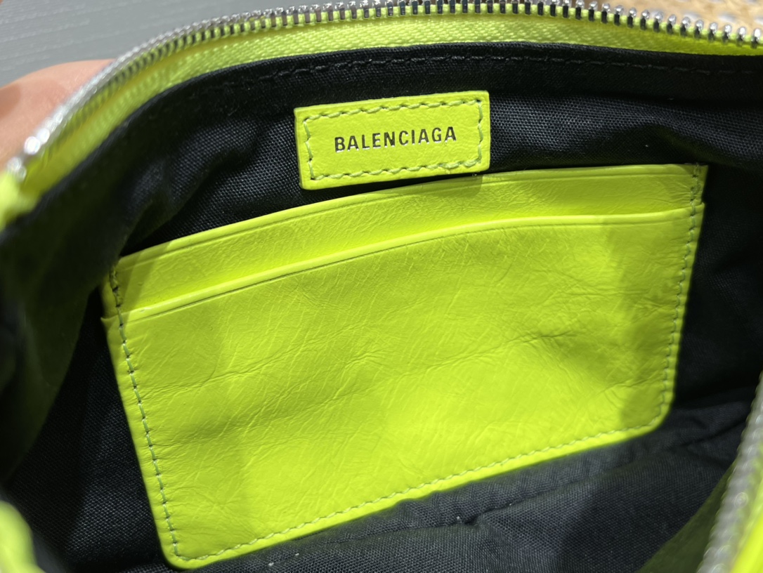 Balenciaga Le Cagole Mini 20CM 荧光黄平纹月牙包 695814