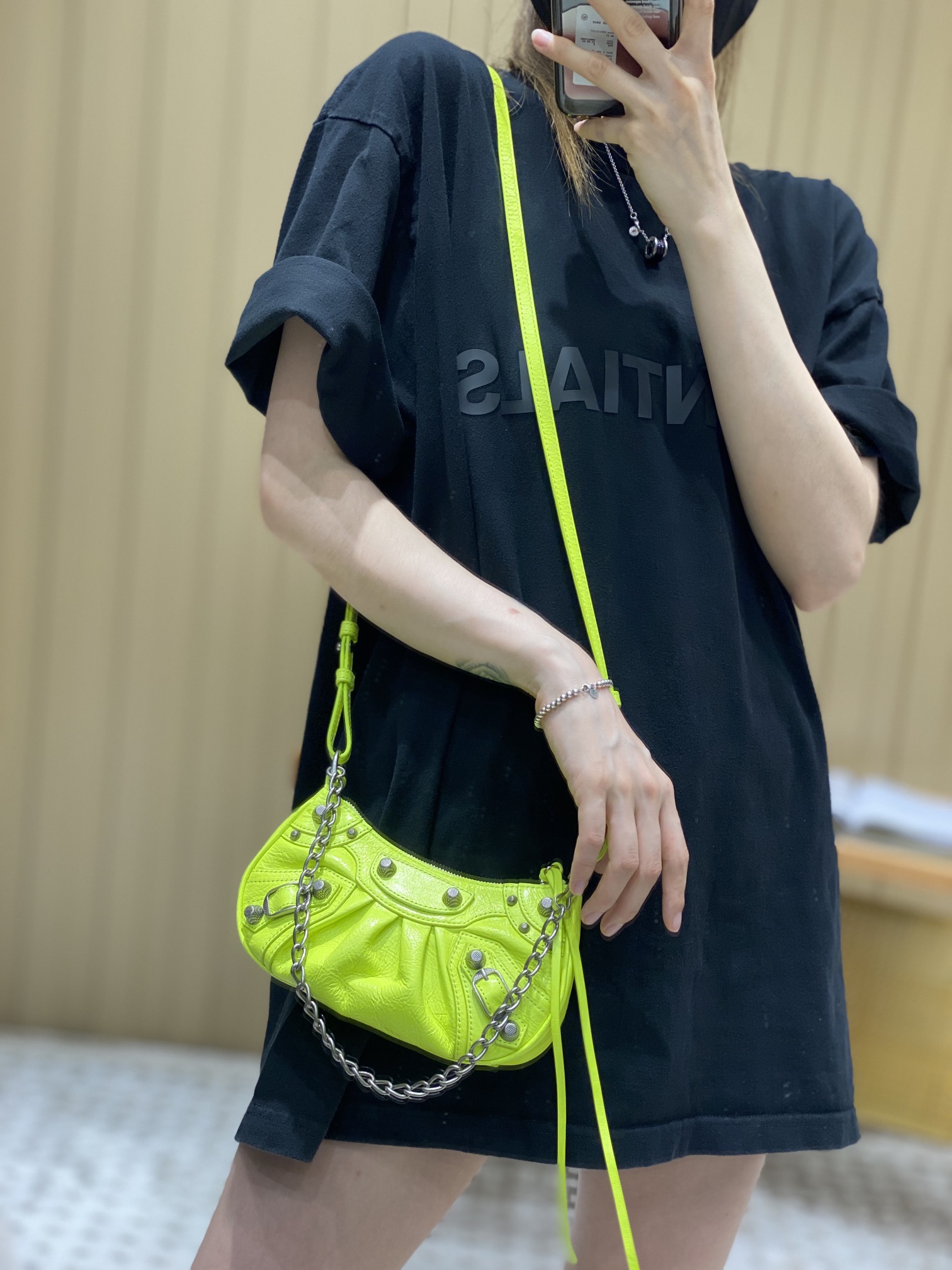 Balenciaga Le Cagole Mini 20CM 荧光黄平纹月牙包 695814