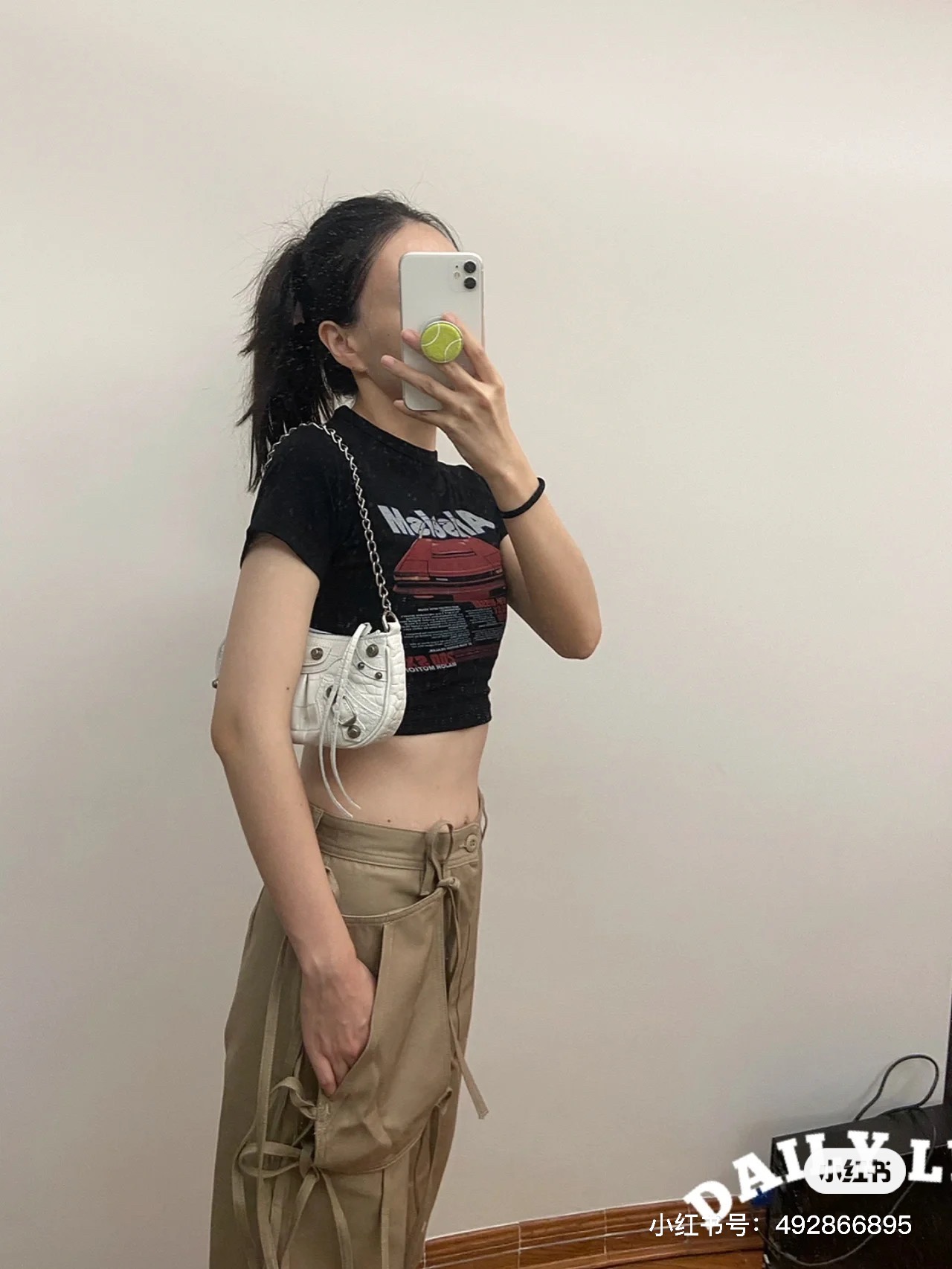 Balenciaga Le Cagole Mini 20CM 白色鳄鱼纹月牙包 695814