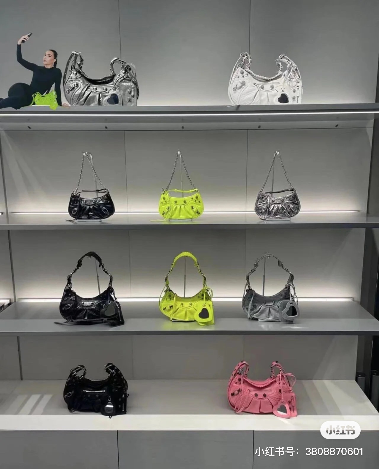 Balenciaga Le Cagole Mini 20CM 白色平纹月牙包 695814