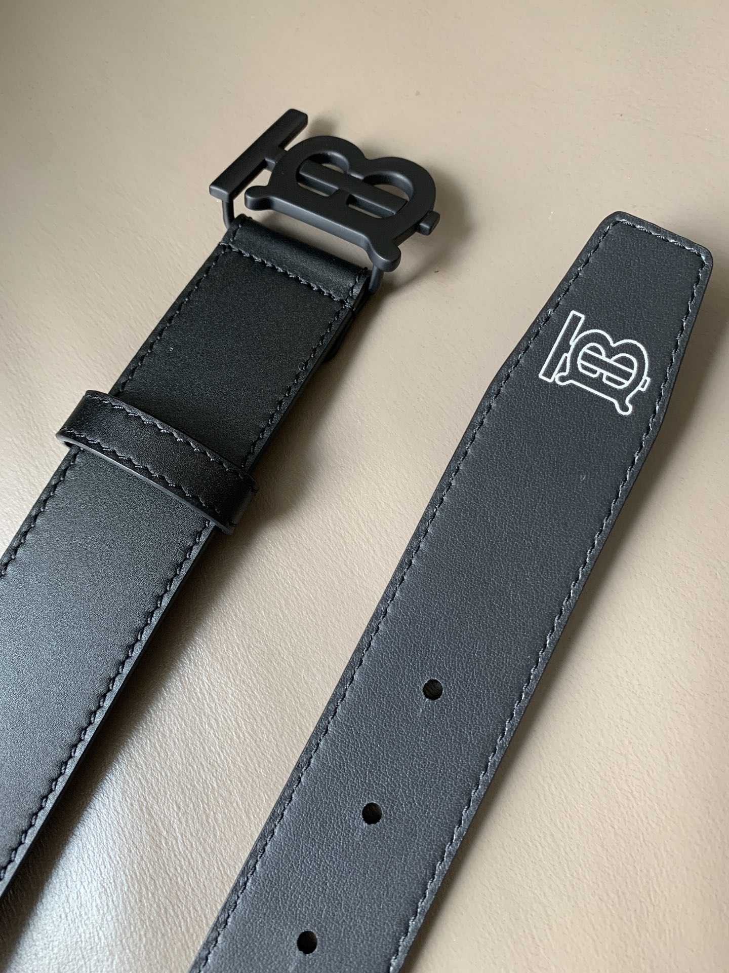 BURBERRY巴宝莉专柜新款男士时