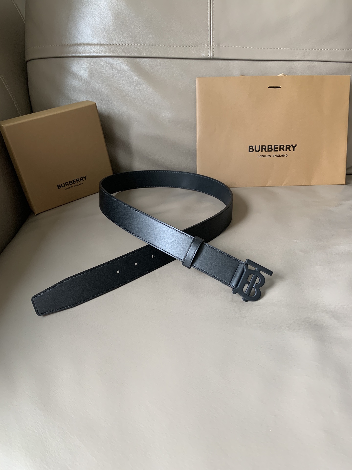 BURBERRY巴宝莉专柜新款男士时