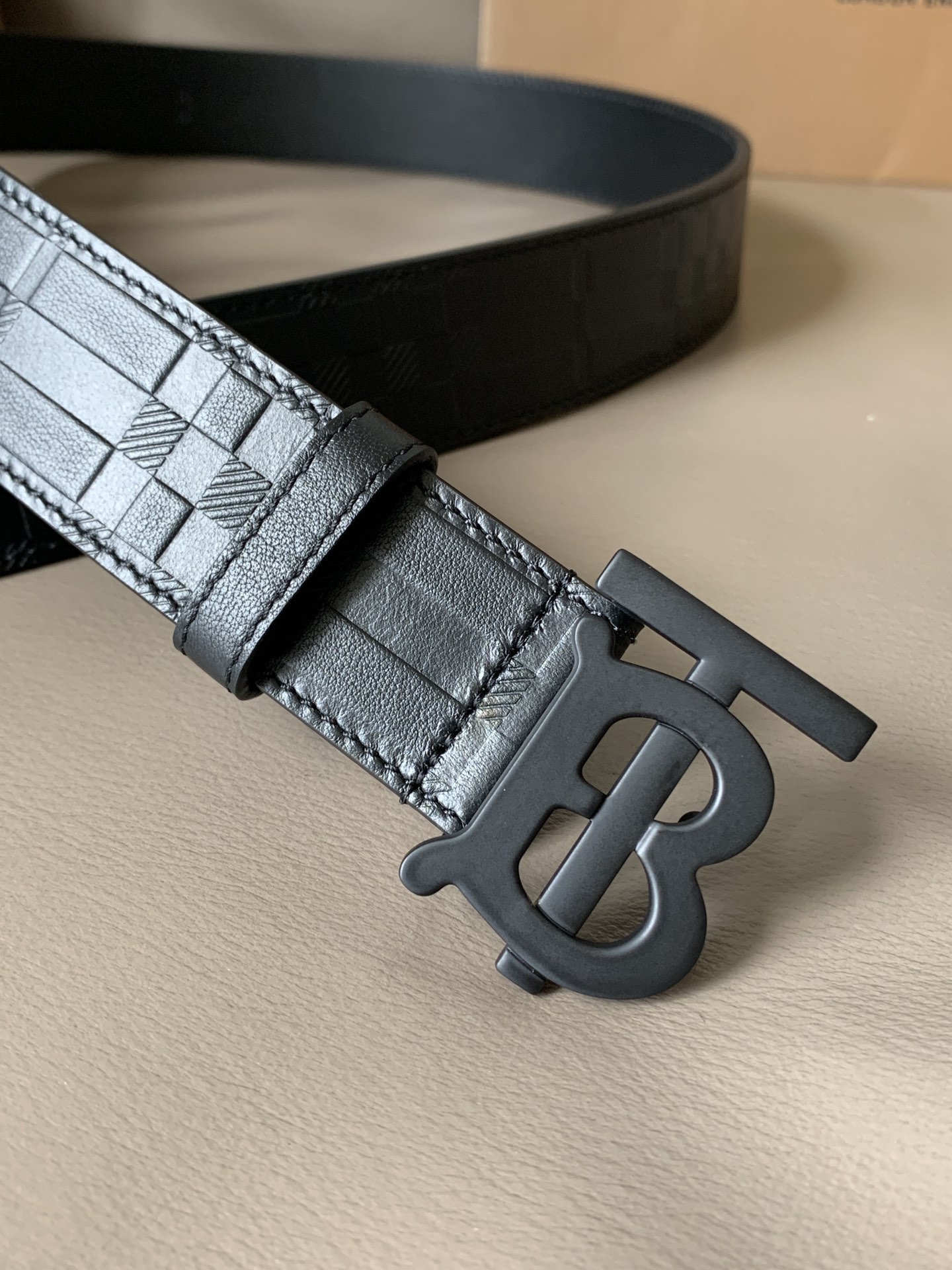 BURBERRY巴宝莉专柜新款男士时